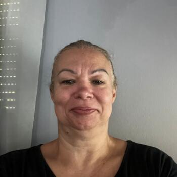 Babysitter in Budapest: Annamária