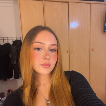 Canguro en Manises: Stefany