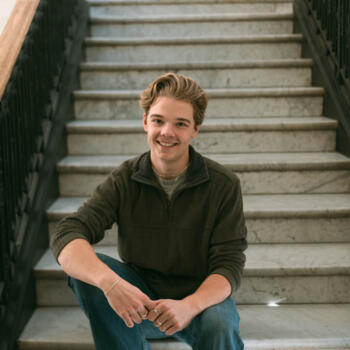 Babysitter in Saint Paul: Cameron