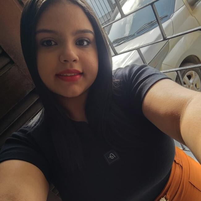 Babysitter in Fortaleza: Nicolle