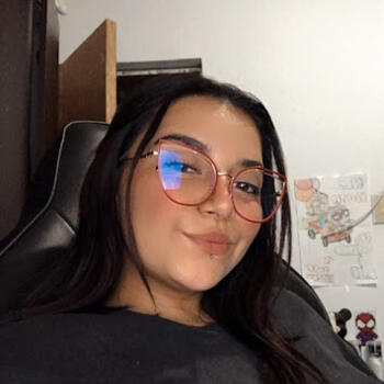Babysitter στην περιοχή Armenia: Karol