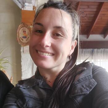 Niñera en Berazategui: Belen