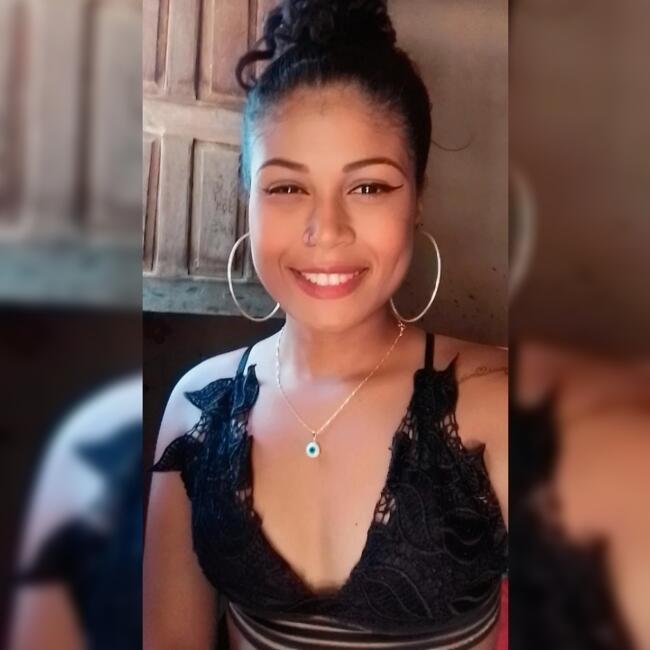 Babysitter in Goiânia: Yarlla