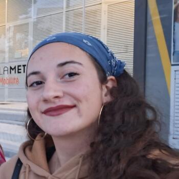 Babysitter in Aix-en-Provence: Apolline