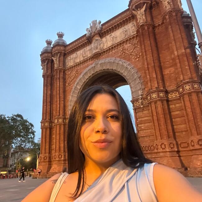 Nanny in Barcelona: Camila