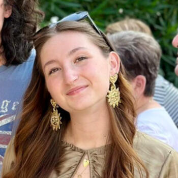 Babysitter Simiane-Collongue: Valentine