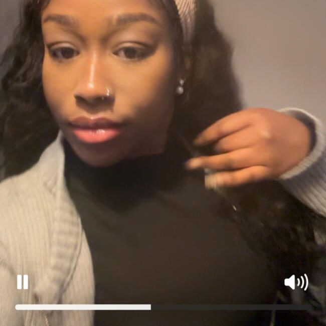 Babysitter in Manchester: Naomi