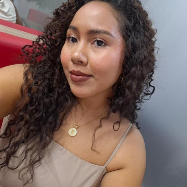 Niñera en Panamá: Emily