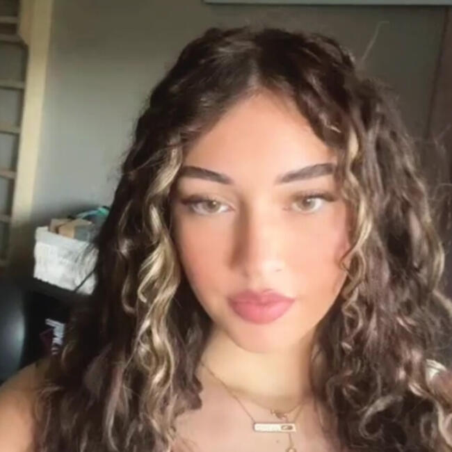 Babysitter in Marseille: Giulia