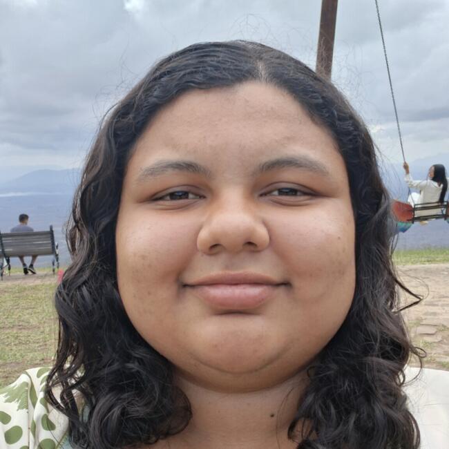 Babá em São Luís: Ângela Vitória