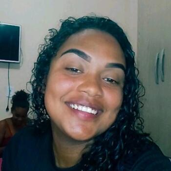 Babá Cariacica: Anna Luiza