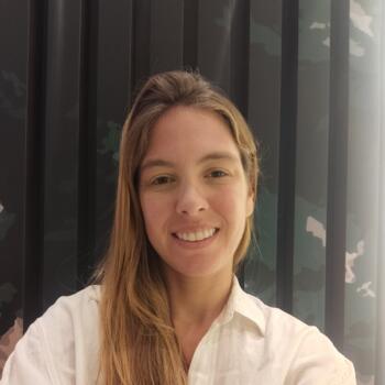 Babá em Niterói: Emiliene