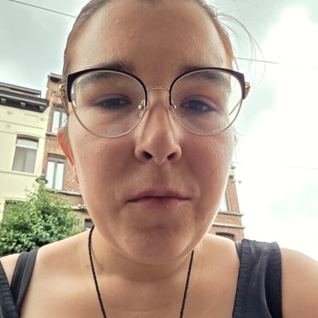 Nanny in Brussel: Deolinda