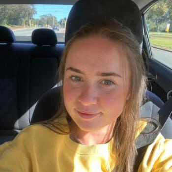 Babysitter Perth: Chloe