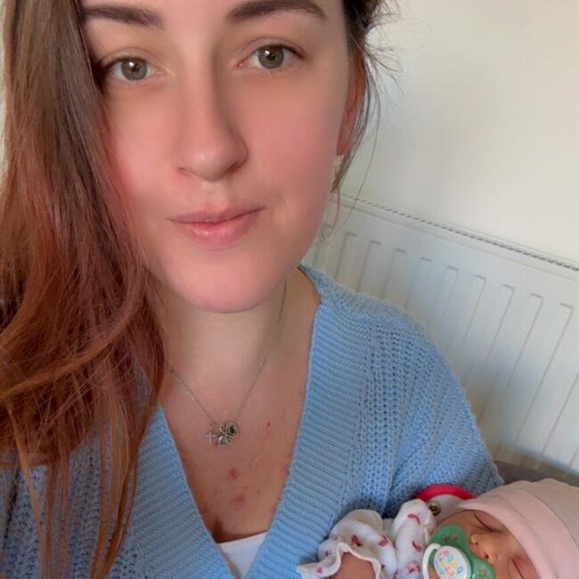 Babysitter in Champrond-en-Gâtine: Cloé