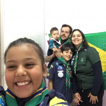 Emprego de babá em Itajaí: emprego de babá LIAMARA