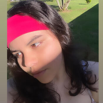 Babysitter στην περιοχή Esparza: María Angelica