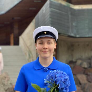 Babysitter in Espoo: Alli