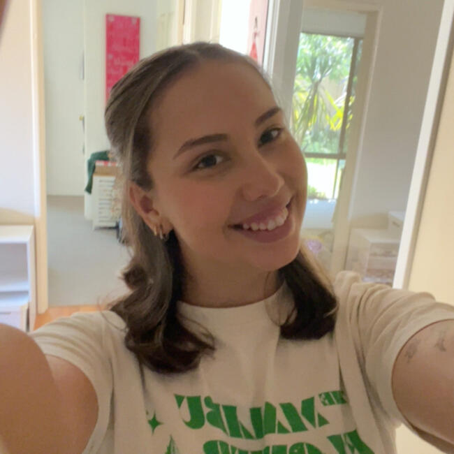 Babysitter in Perth: Anika