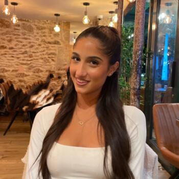 Babysitter in Neuilly-sur-Seine: Julie