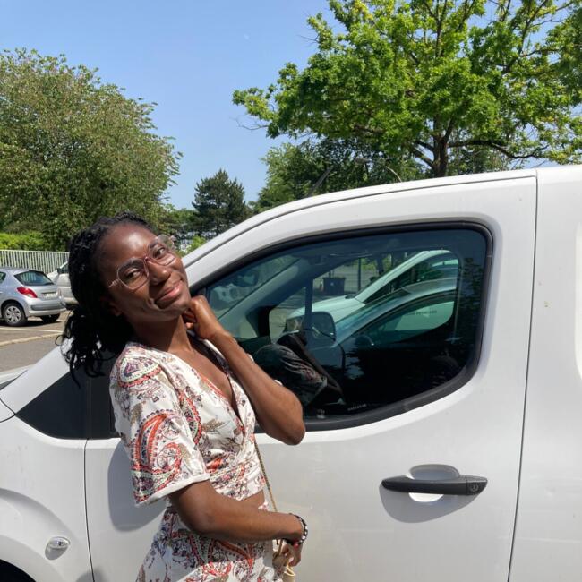 Babysitter in Gonesse: Frechy