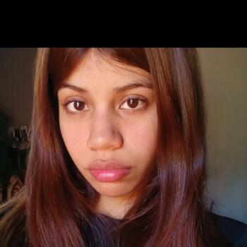 Niñera en San Miguel: Kiary