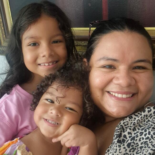 Trabajo para niñera en Panamá: Paula