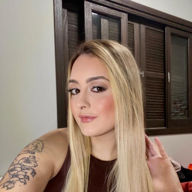 Babá em Araranguá: Letícia