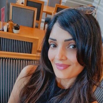 Babysitter Leeds: Neelam