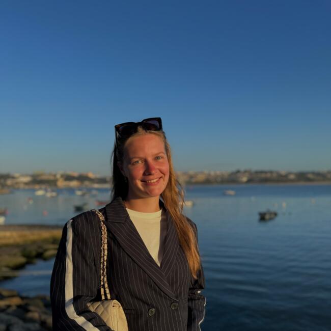 Oppas in Poeldijk: Cato