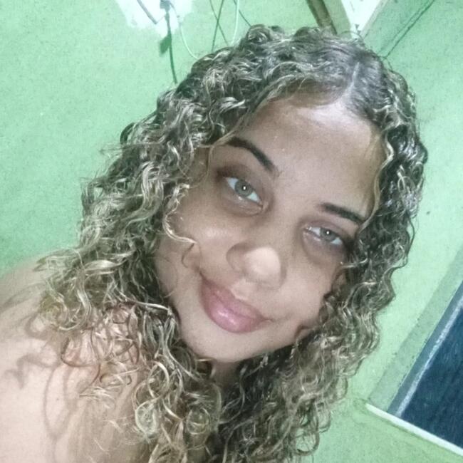 Babysitter in Queimados: Lorenna