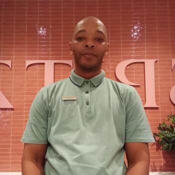 Babysitting job in Tongaat: babysitting job Siyabonga
