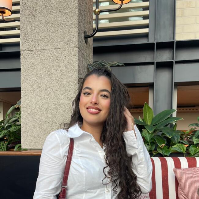 Babysitter in Palaiseau: Sofia