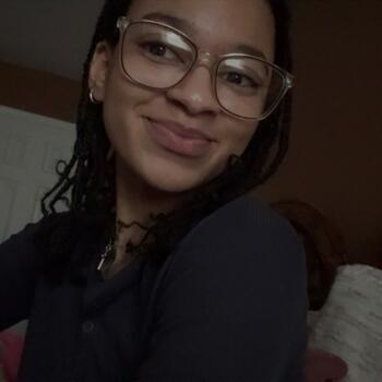 Babysitter in Alexandria: Tykira