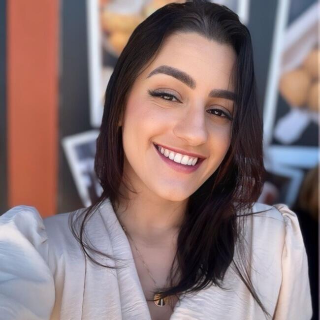 Babá em Hortolândia: Juliana