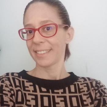 Babysitter Leiria: Simone