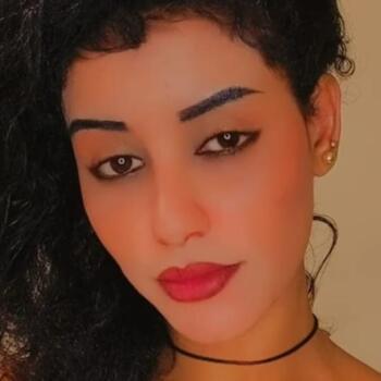 Babysitter in Abu Dhabi: Elline