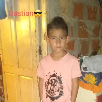 Niñera en Posadas: Bastian