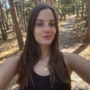 Babysitter in Pamplona: Paula