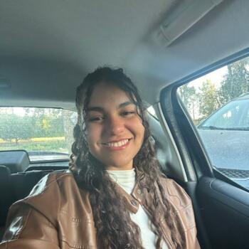 Babysitter in Coimbra: Lorena
