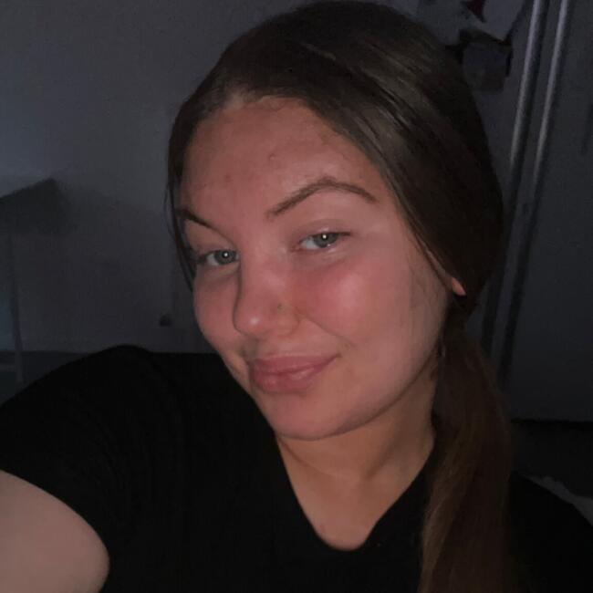 Babysitter in Lille: Iliana