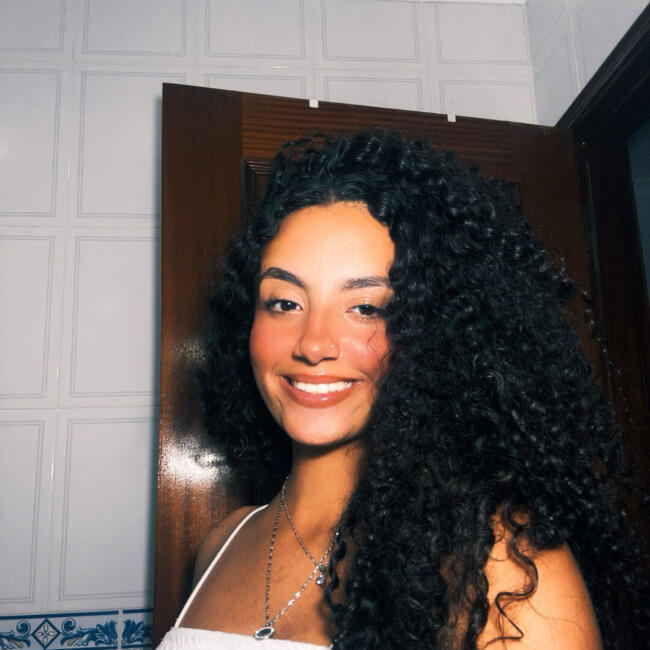 Babysitter em Sesimbra: Eduarda