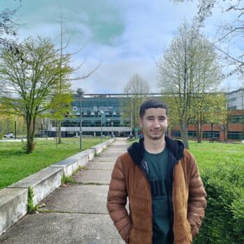 Babysitter in Hénin-Beaumont: Rayan