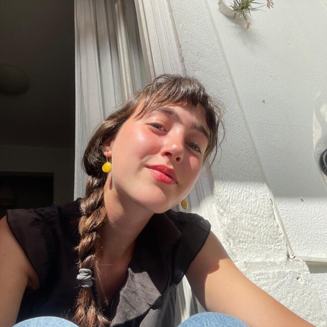 Babysitter in Lissabon: Inês