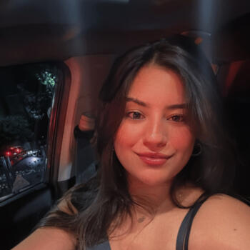 Babysitter in Vanves: Ahlam