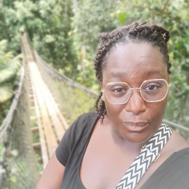 Babysitter in Montlhéry: Yolande