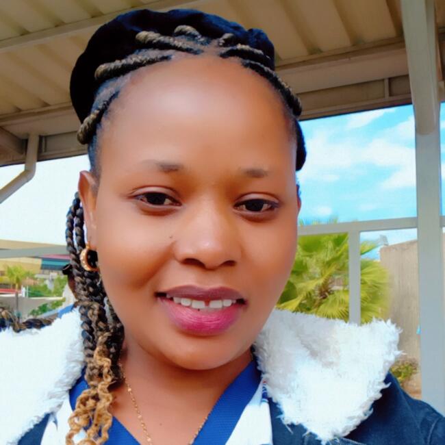 Nanny in Dubai: Miriam