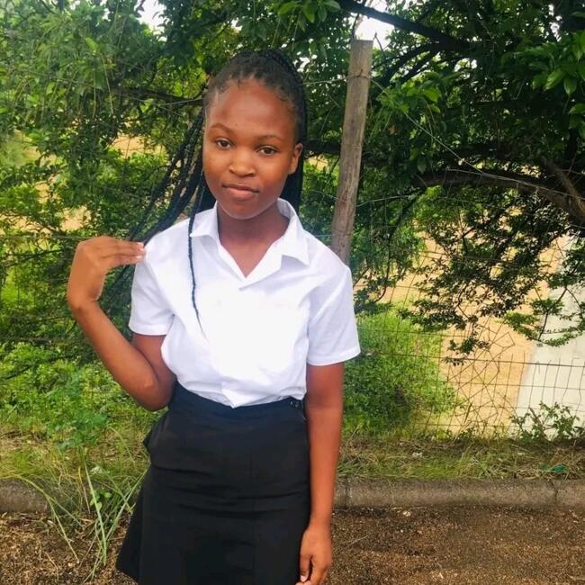 Babysitter in Newlands East: Slindokuhle