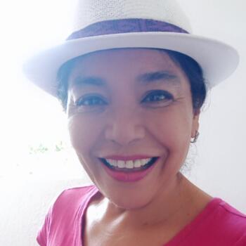 Babysitter in Jiutepec: Julia