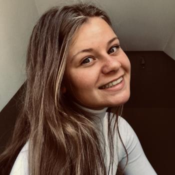 Baby-sitter Neuville-en-Ferrain: Manon